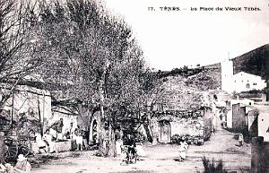 TENES - VIEUX - PLACE